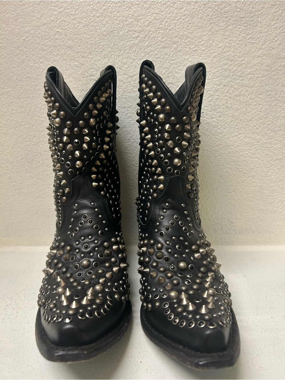 Lane Dolly Black Studded Bootie 9B